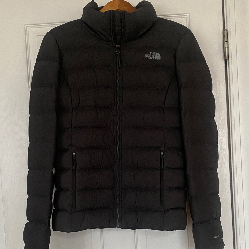 The North Face woman’s dark grey/black Puffer Jacket